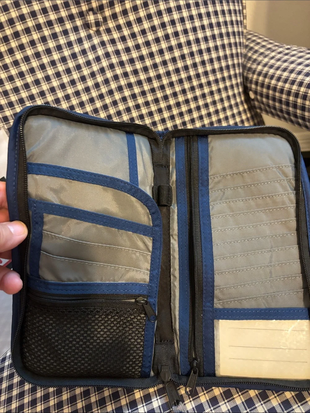 L.L. Bean Men’s Navy and Gray Travel Organizer